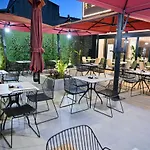 Отель Vino 4*