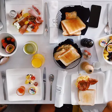 Vino Hotel 4*