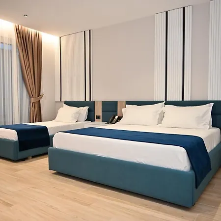 Vino 4* Durrës