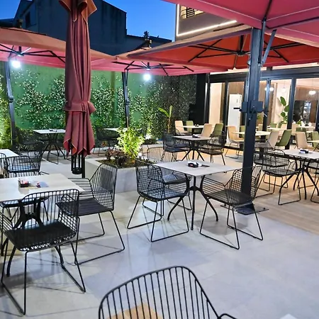 Hotel Vino 4*