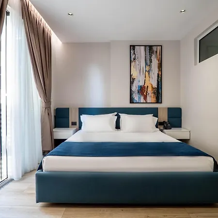 Vino Hotel 4*